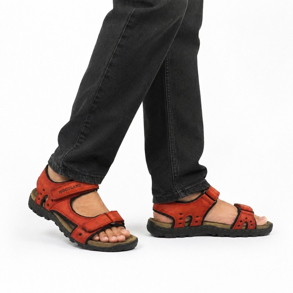 Woodland Hiking Sandals Men's Size 9 Red Leather Adjustable Straps Round Toe